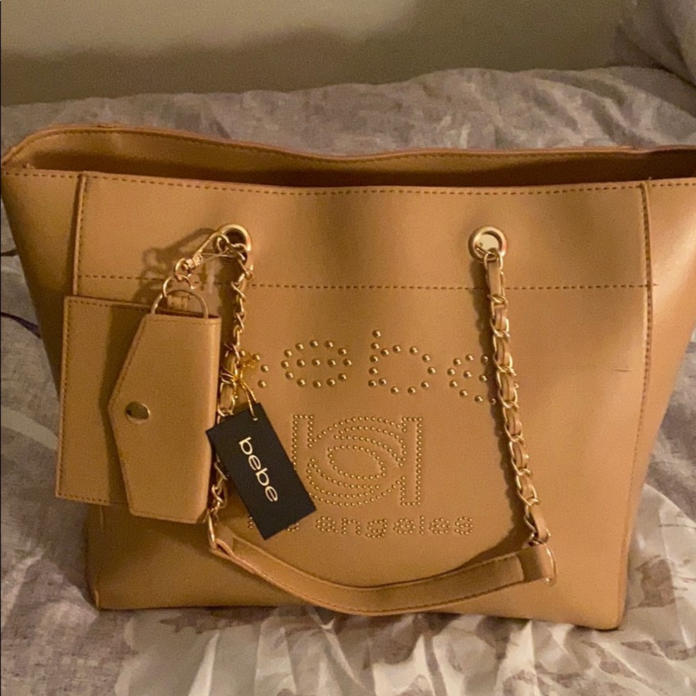 Women’s BeBe Los Angeles Hand Bag Brand New